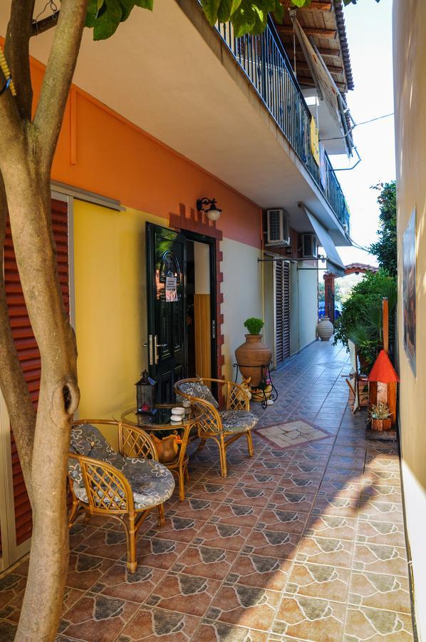 Nefeli Rooms Πευκί Εξωτερικό φωτογραφία